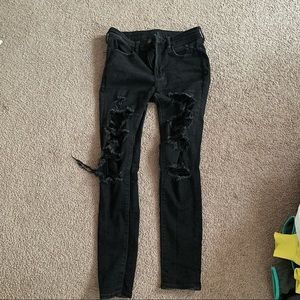 Black American Eagle Ripped Jeans